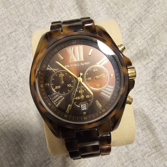 Michael Kors Tortoise Watch - Picture 1 of 5